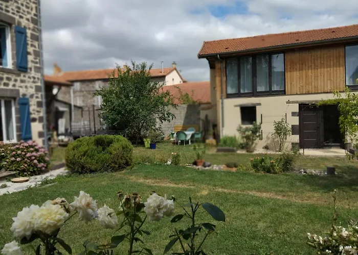 La Aux Hirondelles Holiday home